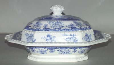 Vegetable Dish with Cover c1830